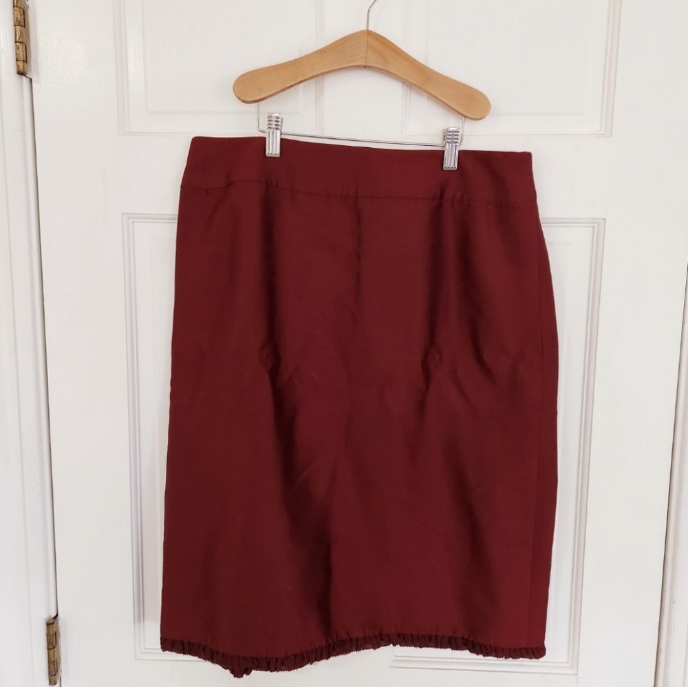 Albert Nipon Evening Silk/Wool Skirt